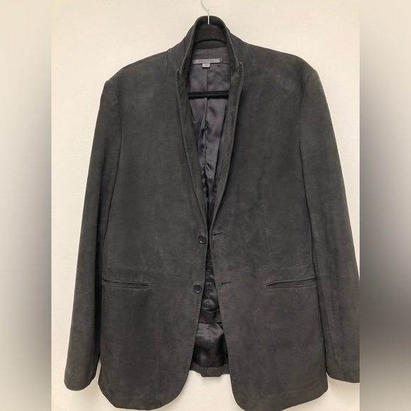 John Varvatos Collection goat suede peak lapel jacket. 
Size EU 48 USA size 38 - Picture 10 of 12